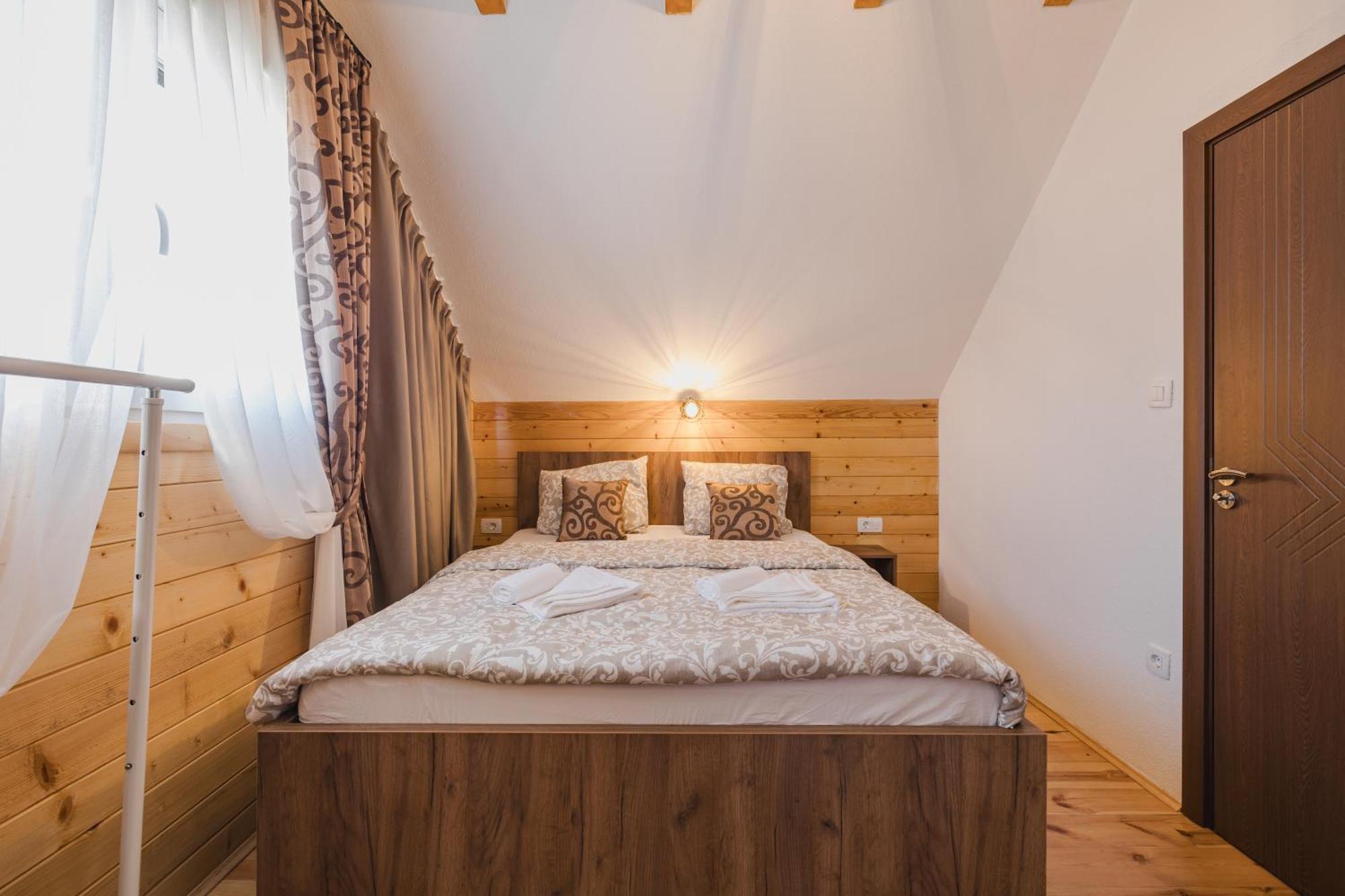 Mountain House Ivanovic Moticki Gaj Luaran gambar