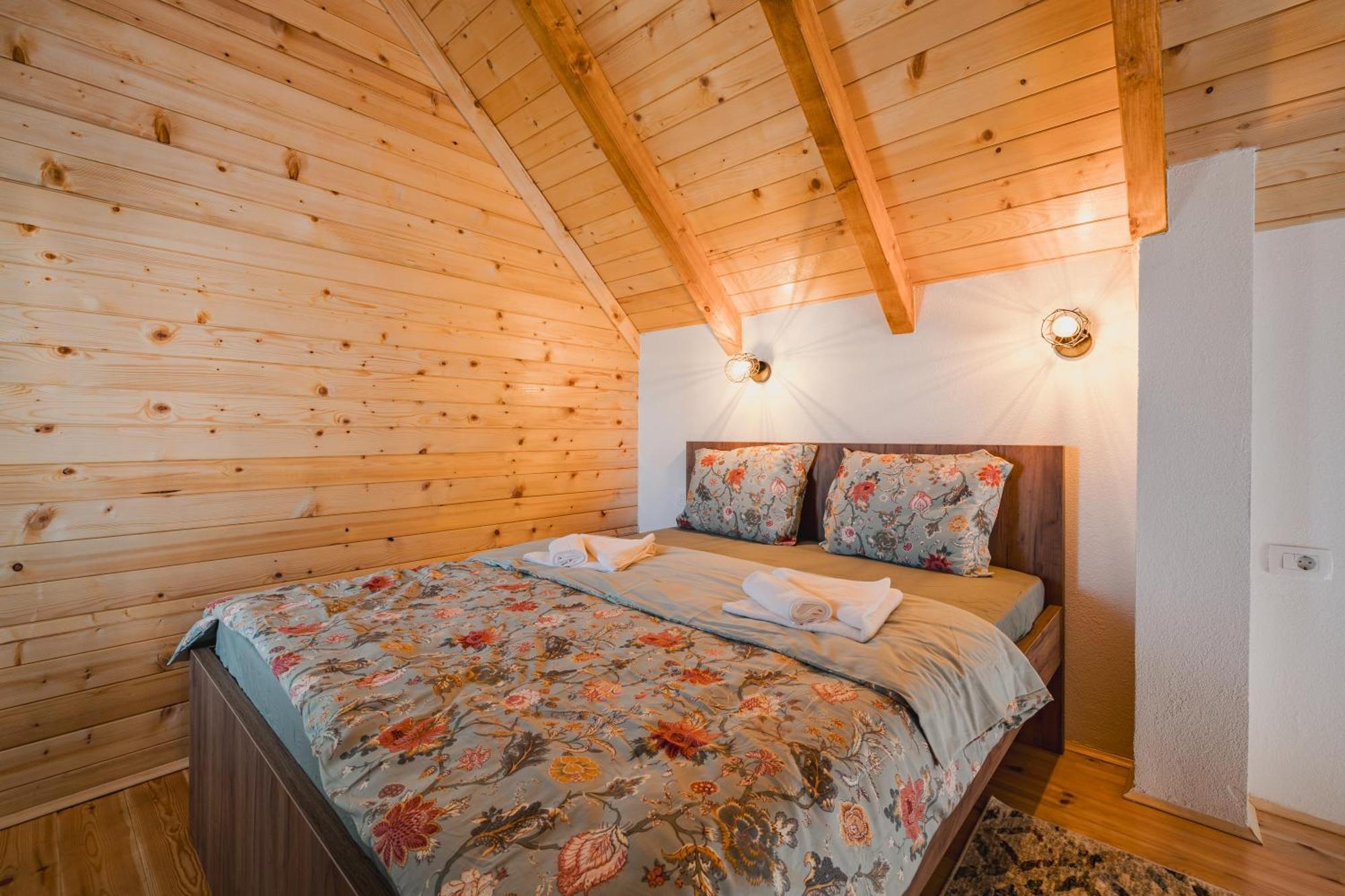 Mountain House Ivanovic Moticki Gaj Luaran gambar