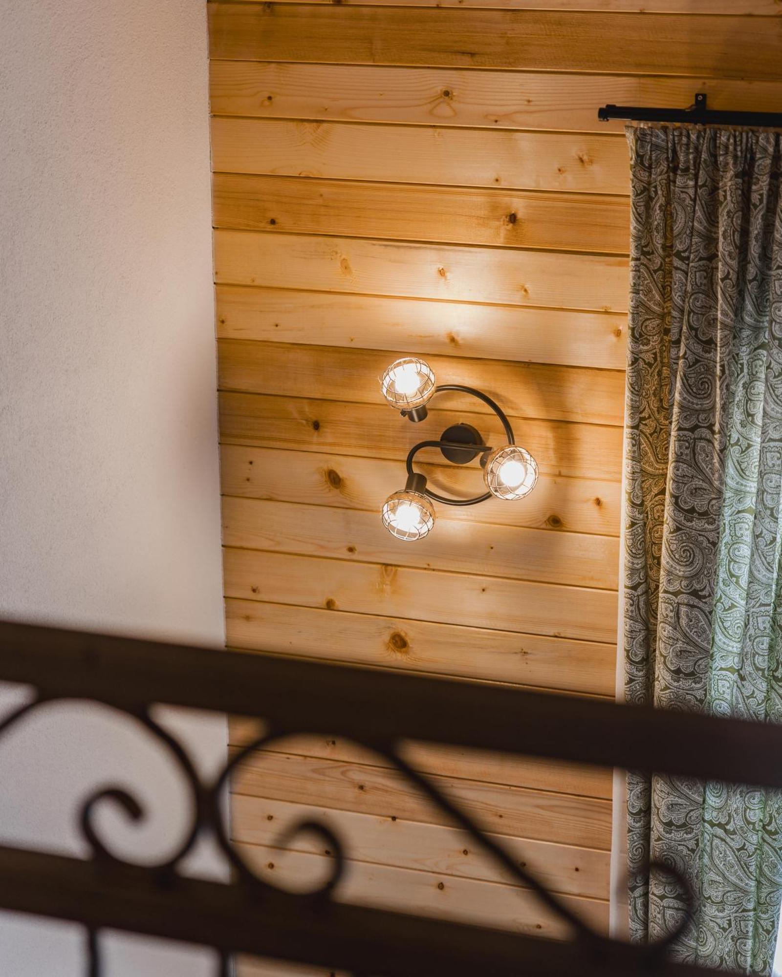 Mountain House Ivanovic Moticki Gaj Luaran gambar